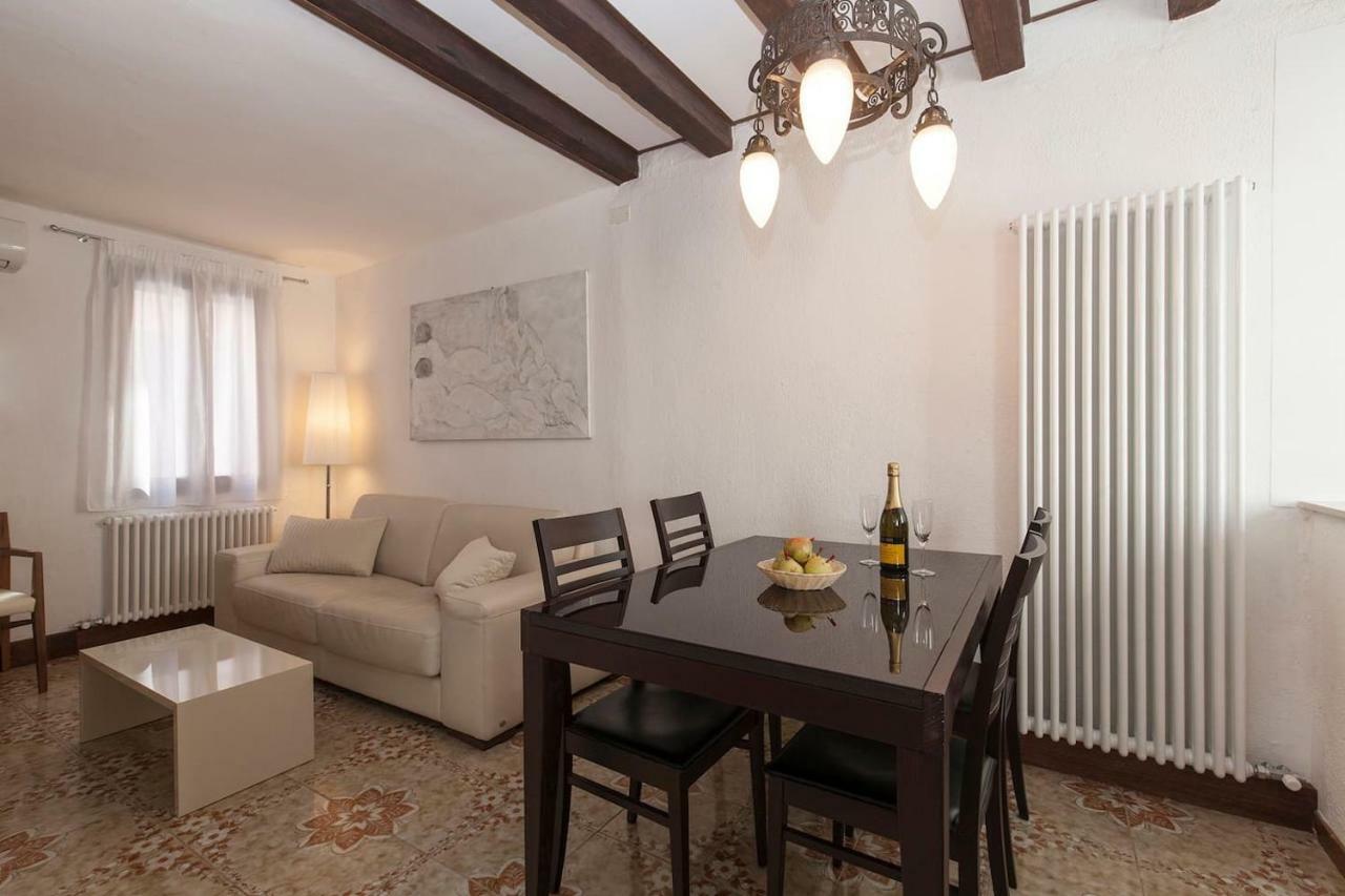 le Ancore apartment few steps from Biennale art Venise Extérieur photo