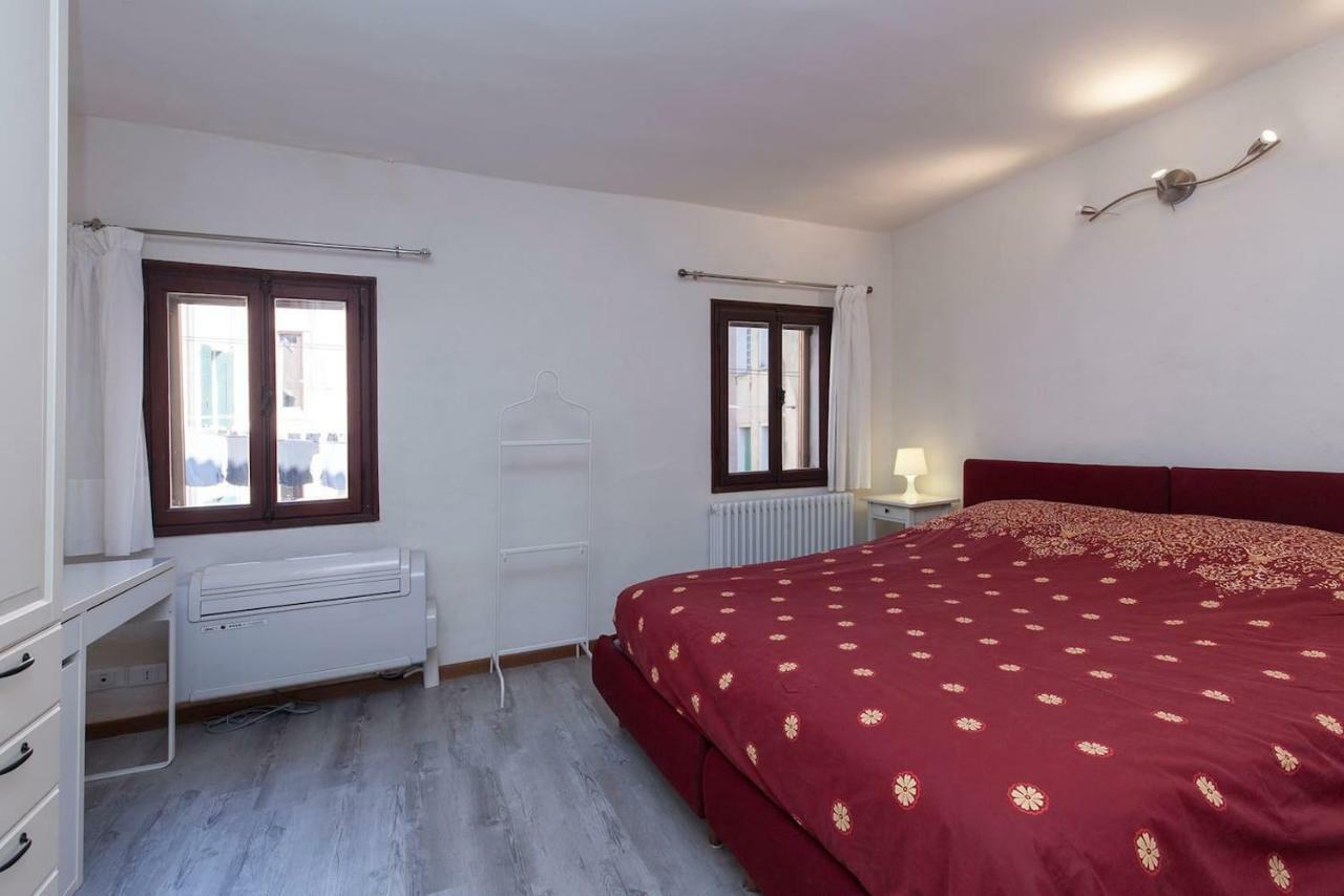 le Ancore apartment few steps from Biennale art Venise Extérieur photo