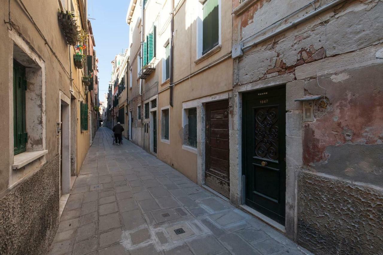 le Ancore apartment few steps from Biennale art Venise Extérieur photo