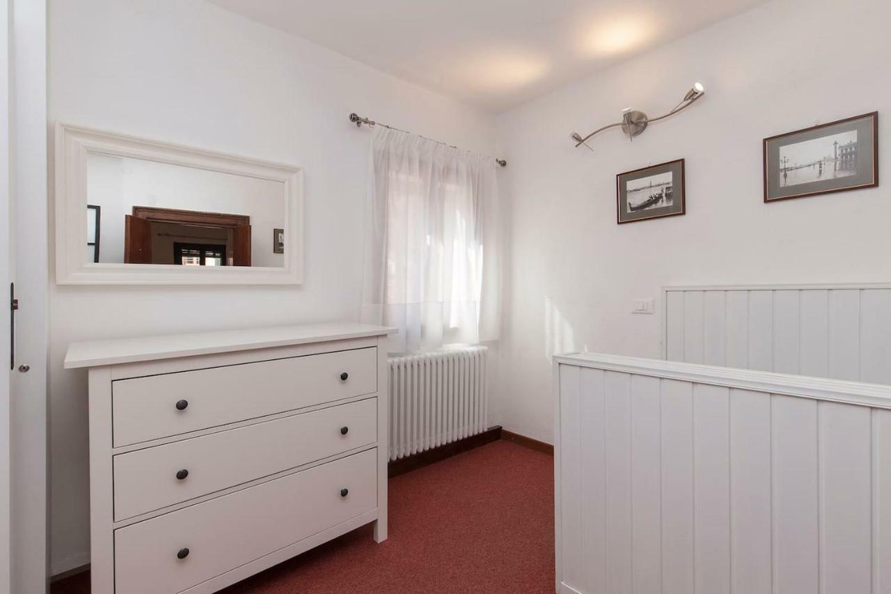 le Ancore apartment few steps from Biennale art Venise Extérieur photo