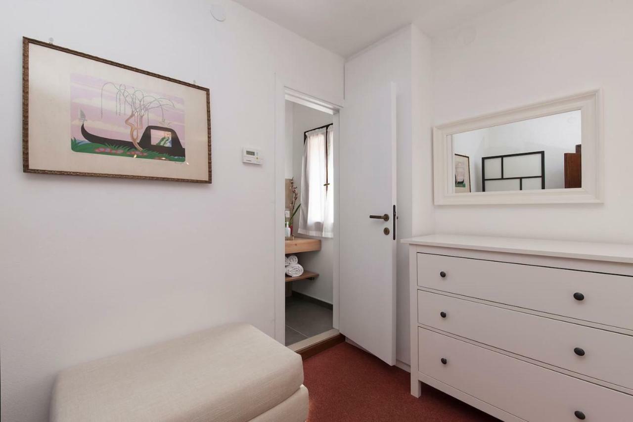 le Ancore apartment few steps from Biennale art Venise Extérieur photo
